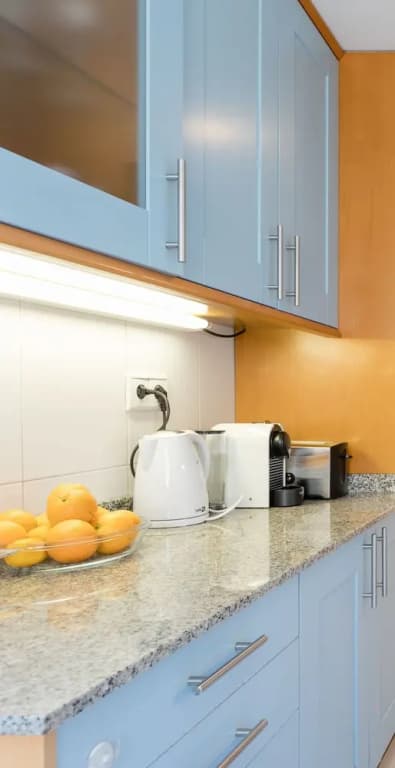 Unique Rentals - Stylish Seafront Duplex - photo 20