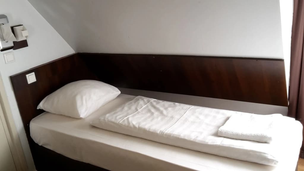 Hotel Damrak Inn - photo 10