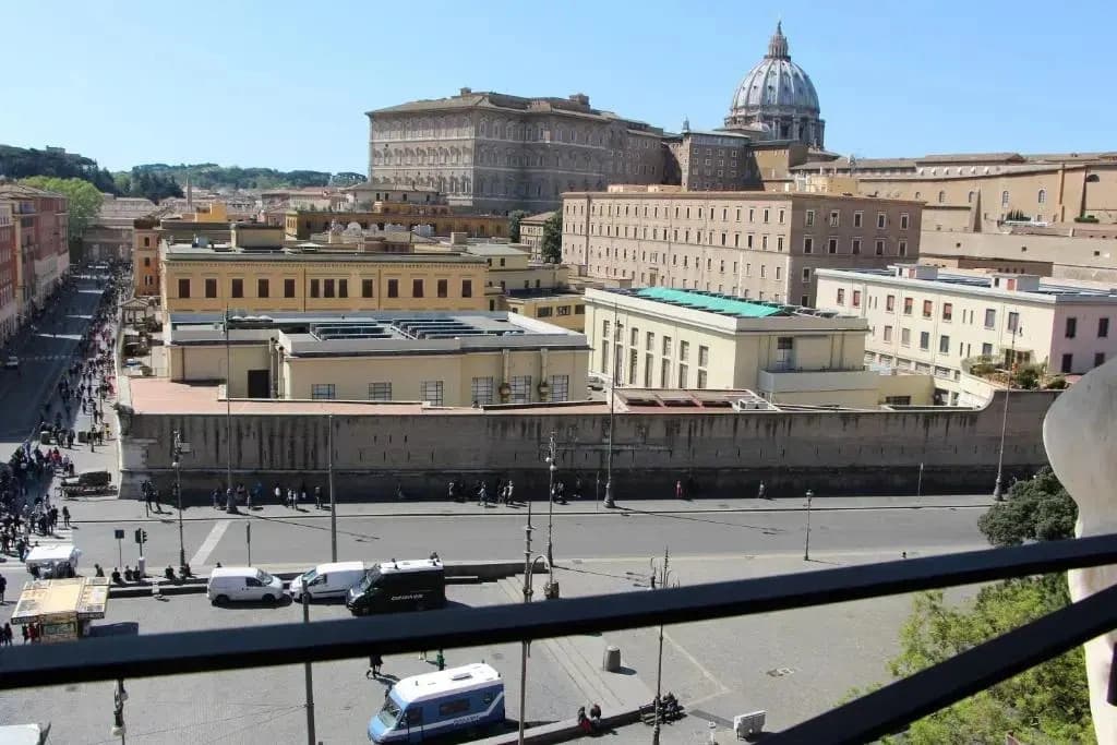 La Rosa del Vaticano - photo 19