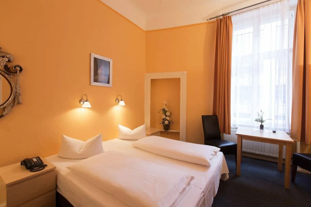 Hotel am Hermannplatz - photo 13