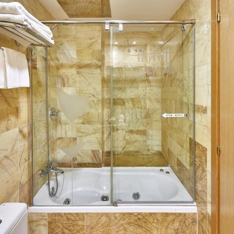 Hotel Flor Parks - photo 36