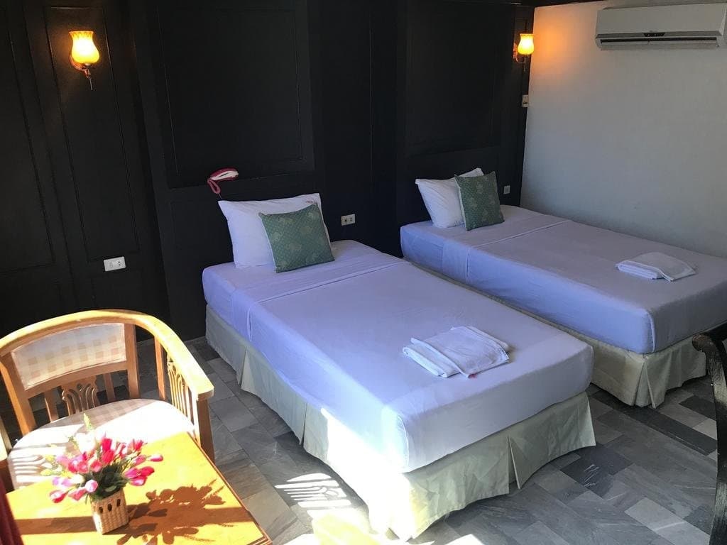 Maximum Boutique Hotel - photo 12
