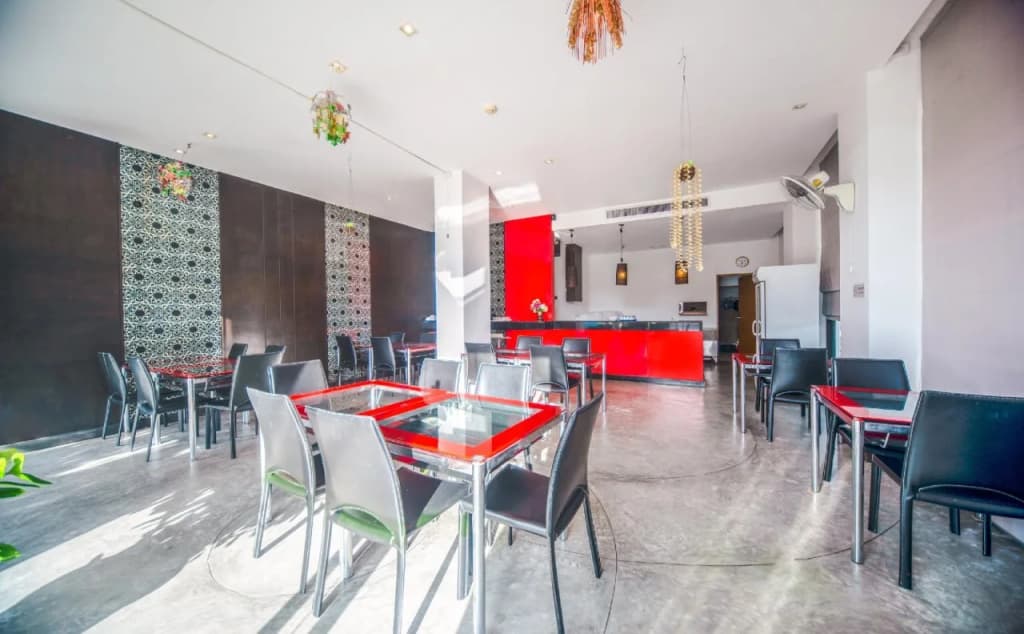 I Dee Hotel Patong - photo 15
