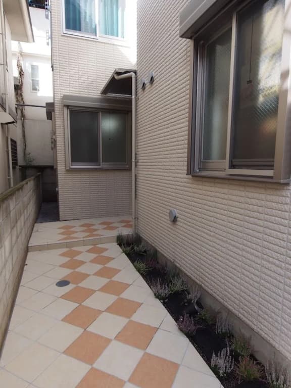 City Oasis - photo 13