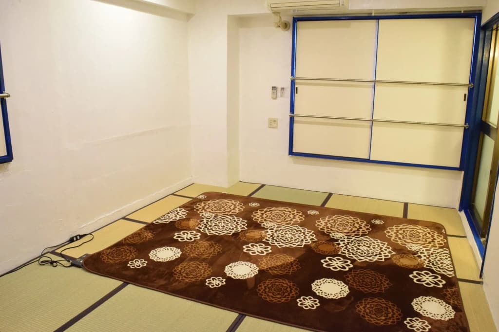 Boarding House - photo 13