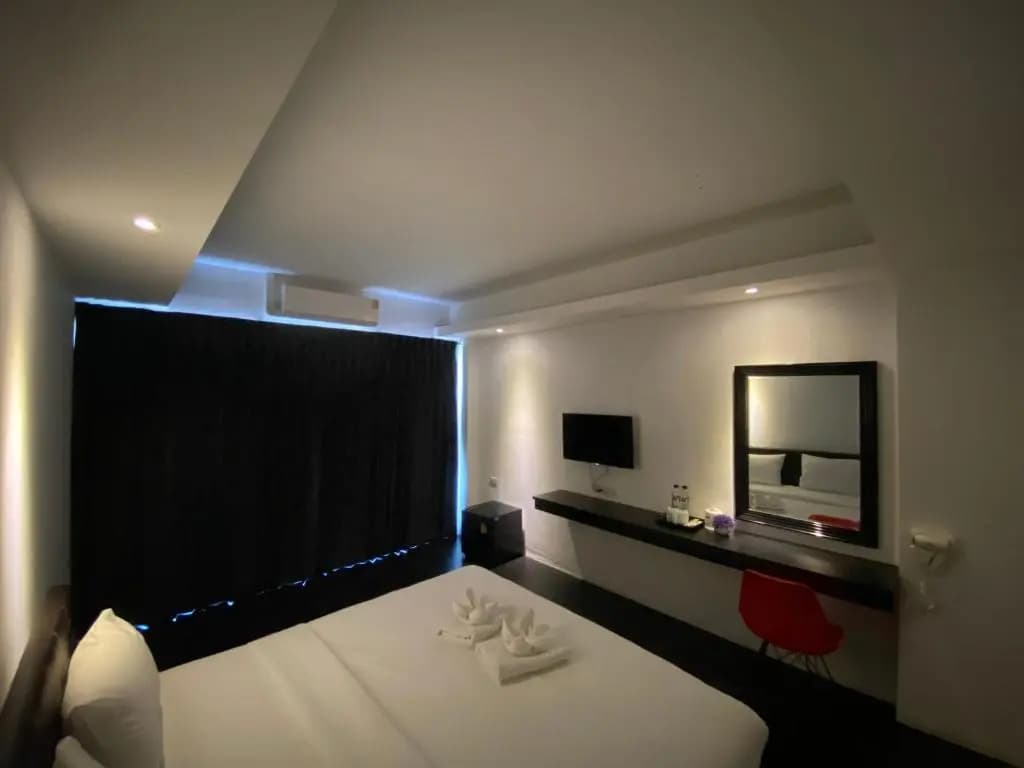AZZ Hotel - photo 7