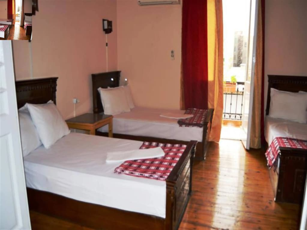 My Hotel Hostel - photo 2