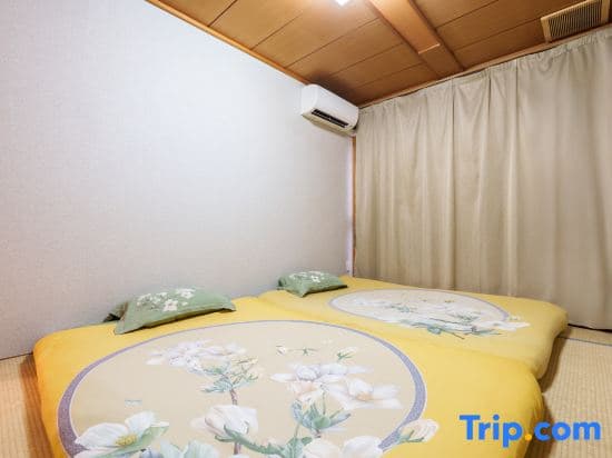 R Riverside Dotonbori Namba Apartment - photo 4