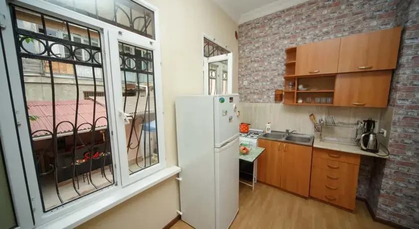 Red Wall Hostel - photo 9
