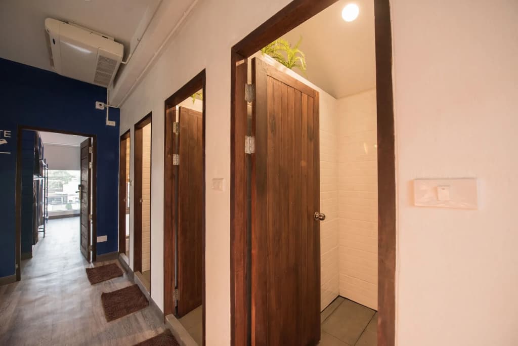 Sleep Terminal Hostel - photo 11