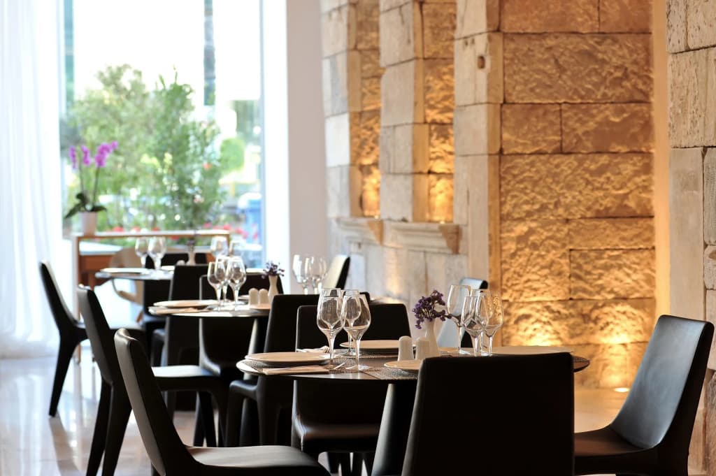 Athenaeum Grand Hotel - photo 31