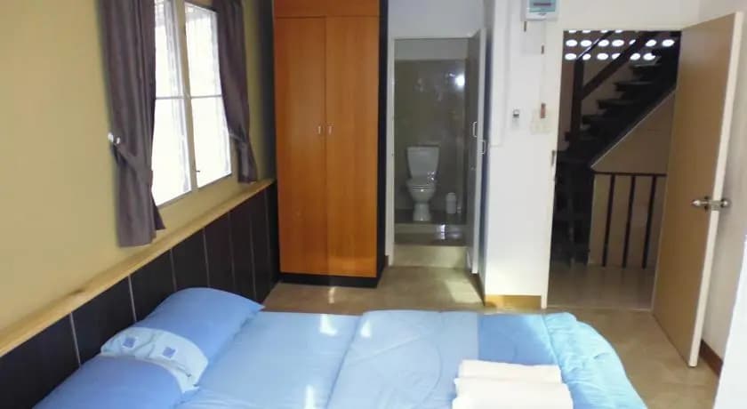 24 Guest House - photo 4