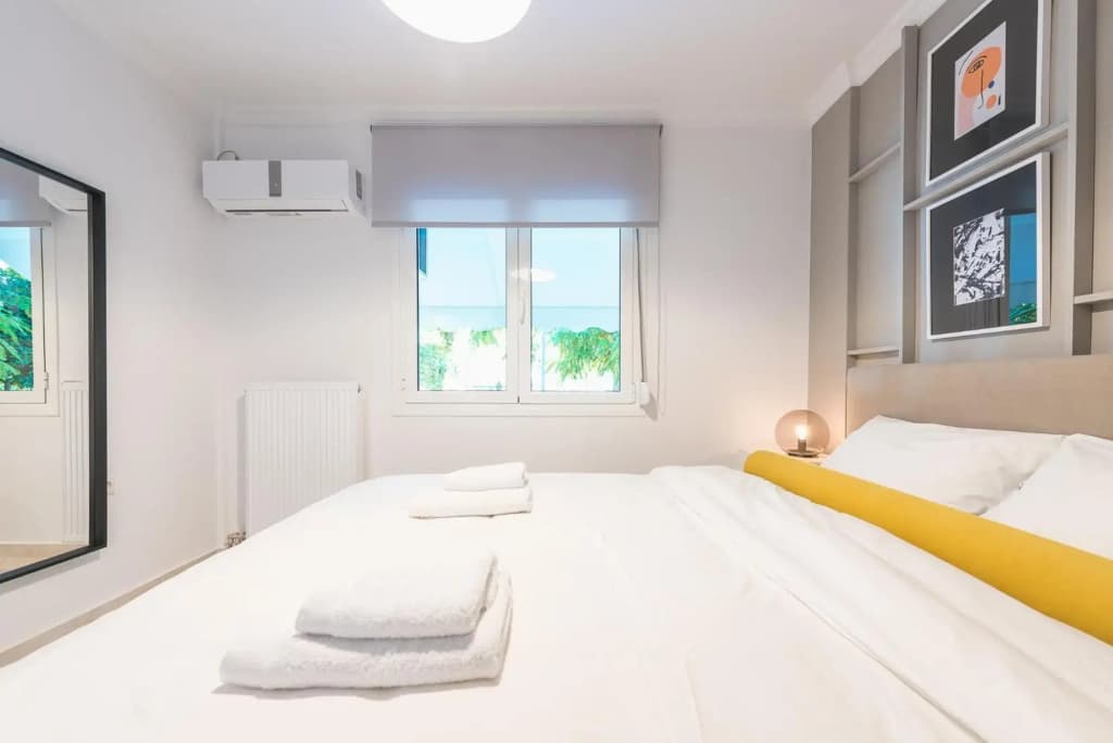 2 stops to Acropolis - Free Cancellation - Terrace - photo 1