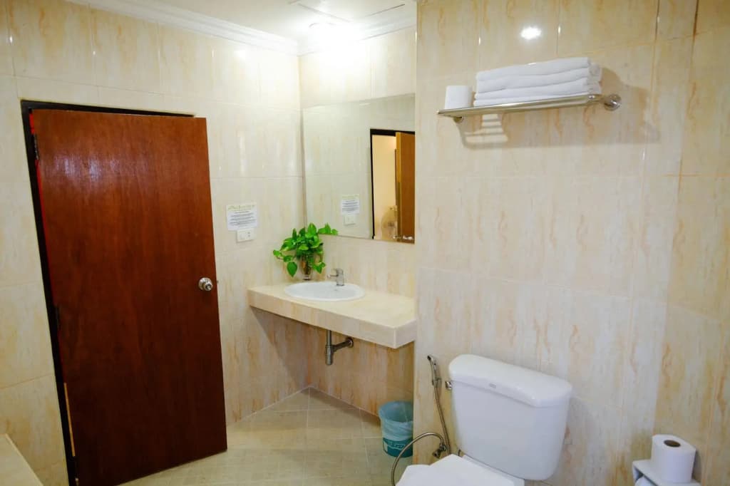Adonis Guest House - photo 10