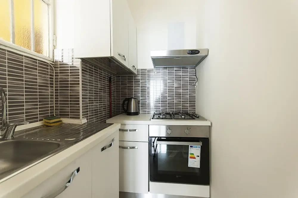 Studio Flat in a Quiet Place - photo 8