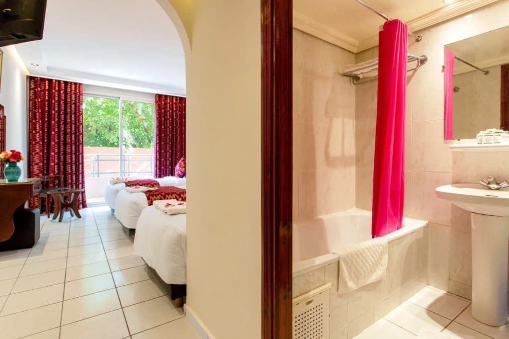 Hotel Akabar - photo 9