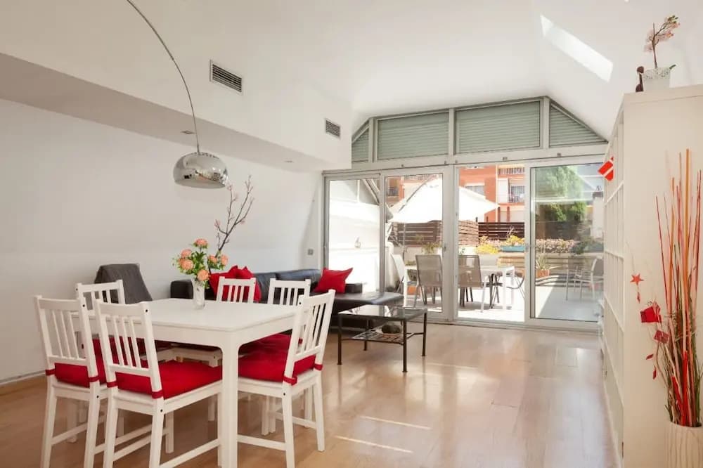 Centric Apartment Barna - photo 15