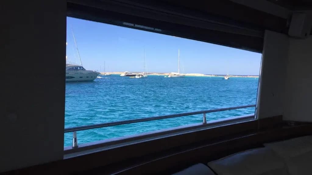 Leigh Yacht - main photo