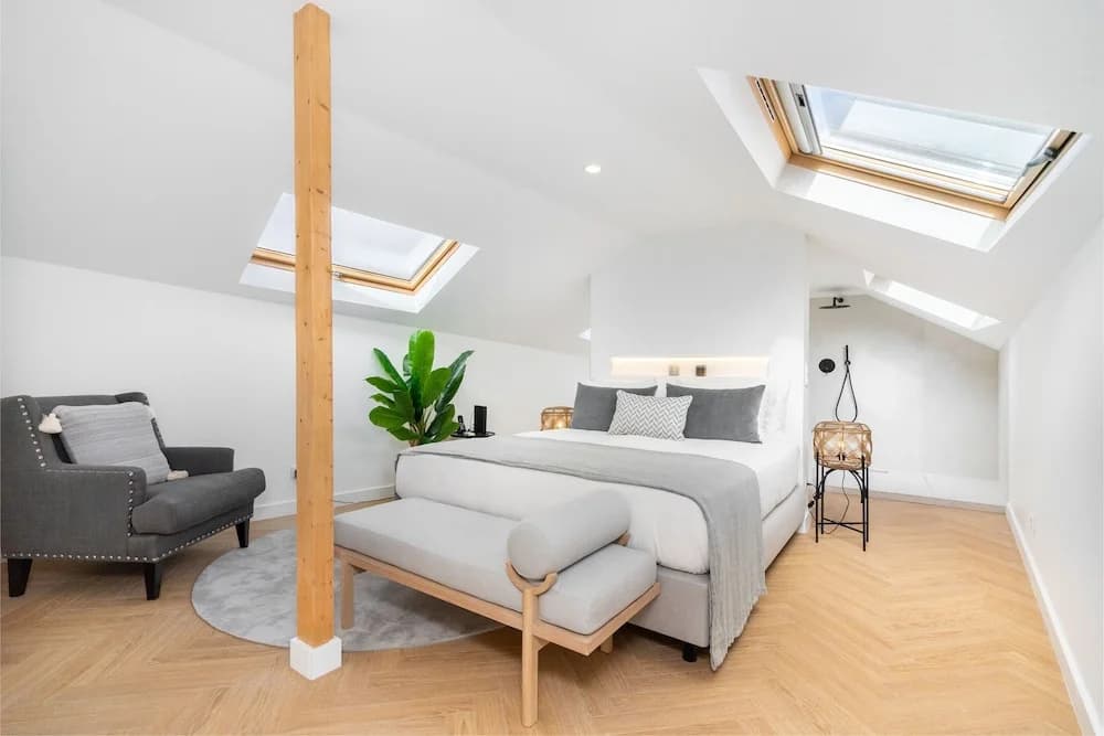 Luxury Duplex Prime Location - main photo