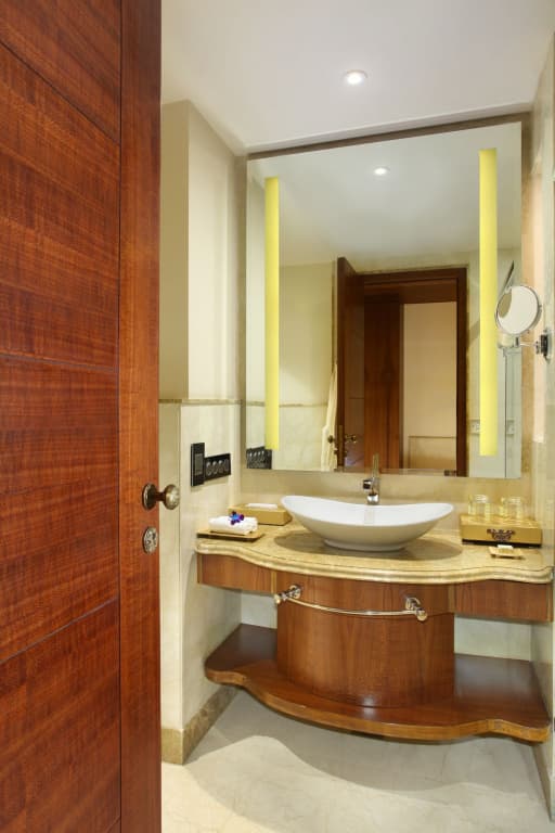 Seven Seas Hotel - photo 8