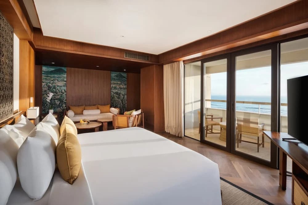 Bali Beach Hotel - photo 6