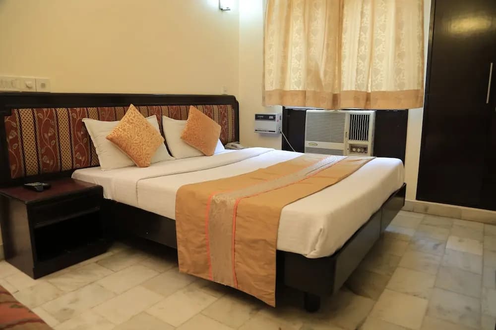 Sundeep Inn - photo 32