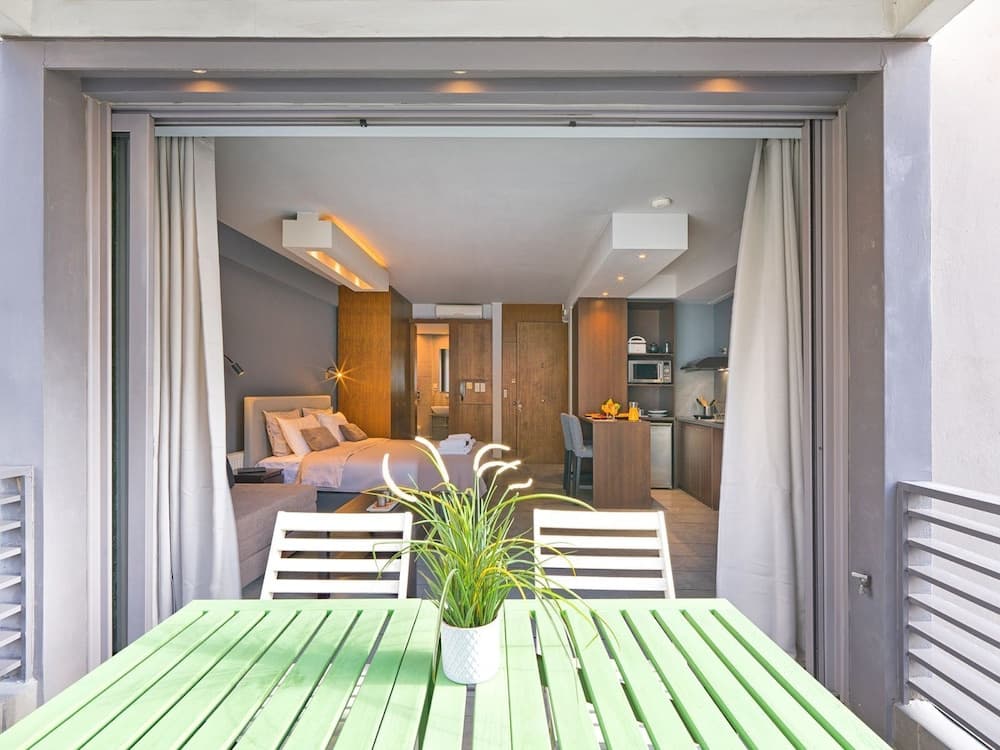 Gazi District Suites - photo 20