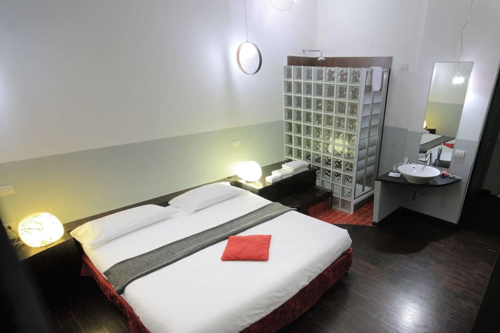 Wrh Suites - photo 9