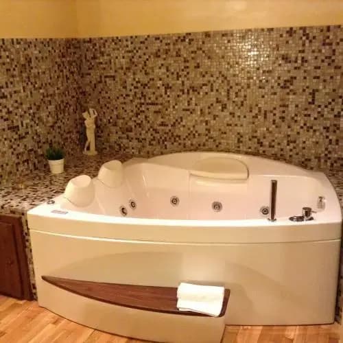 St. Peter Luxury Inn - photo 1
