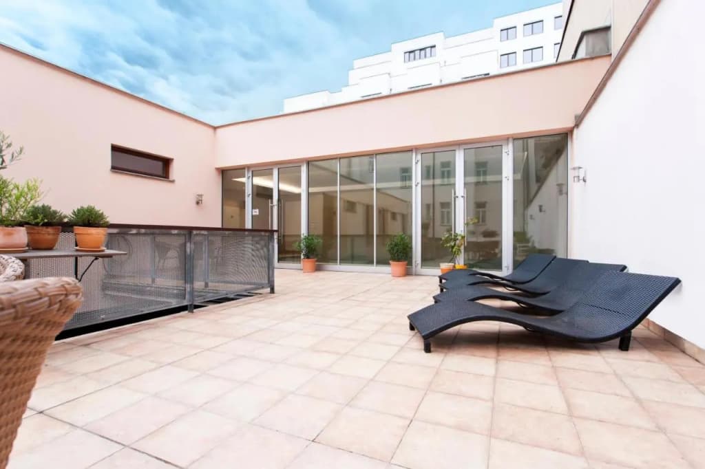 Hotel Carol - photo 39