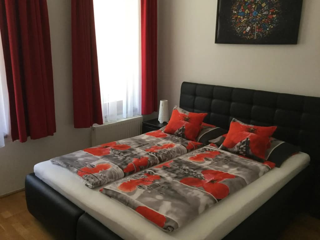 Lia's Apartment in Gozsdu - photo 2