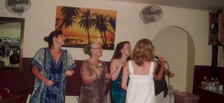 Gilda's Guest House - photo 11