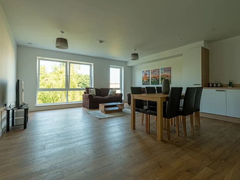 Roomy Comfortable Apartment - photo 17