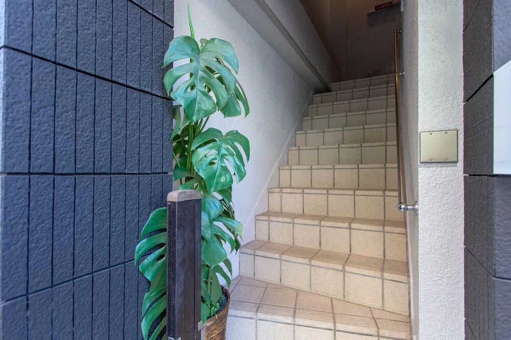Reina's Guest House - photo 15
