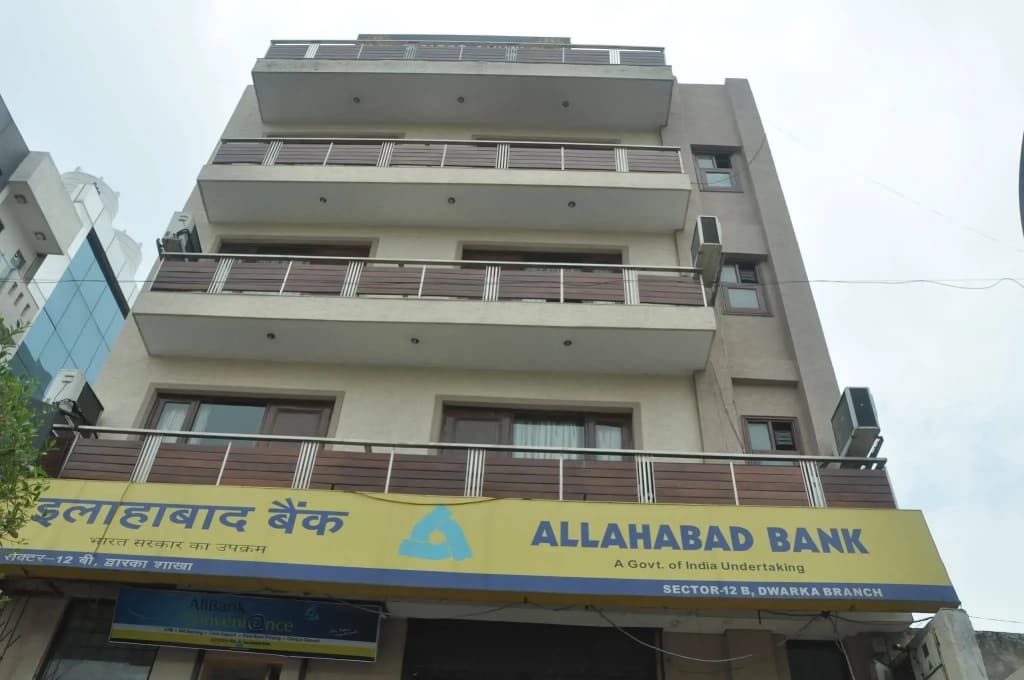Golden Palm Suites - photo 1