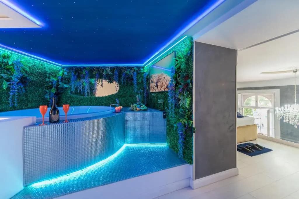 Enzo Capo Luxury Suites - photo 11