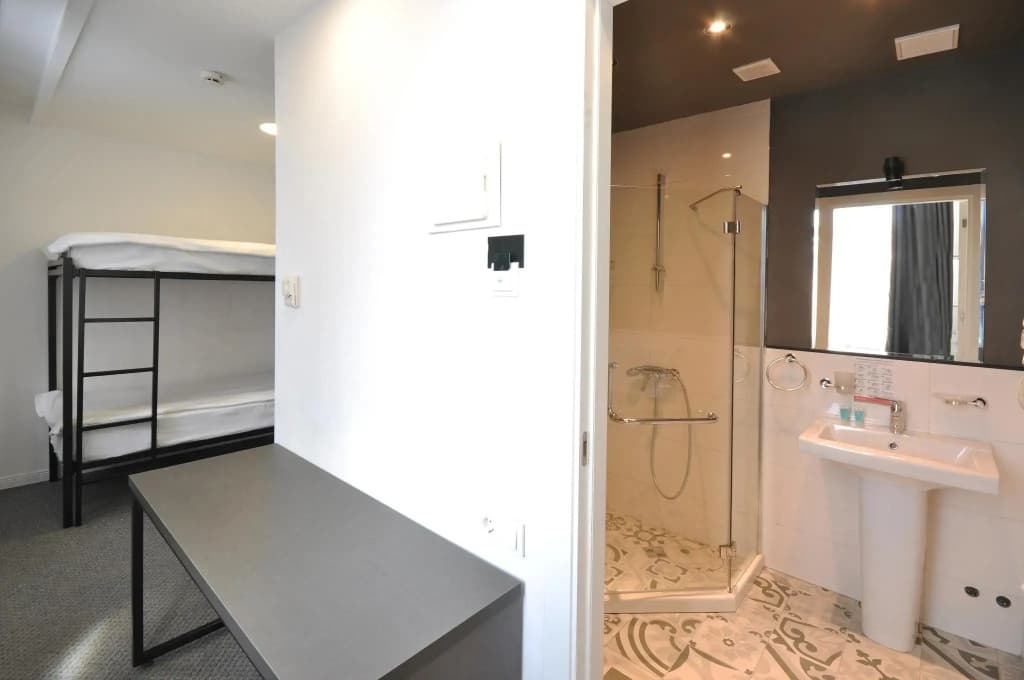 Meidan Inn - photo 8