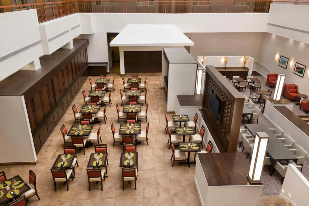 DoubleTree by Hilton Hotel Doha Old Town - photo 13