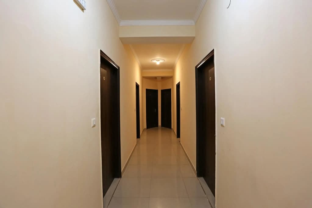 Hotel Avalon - photo 10