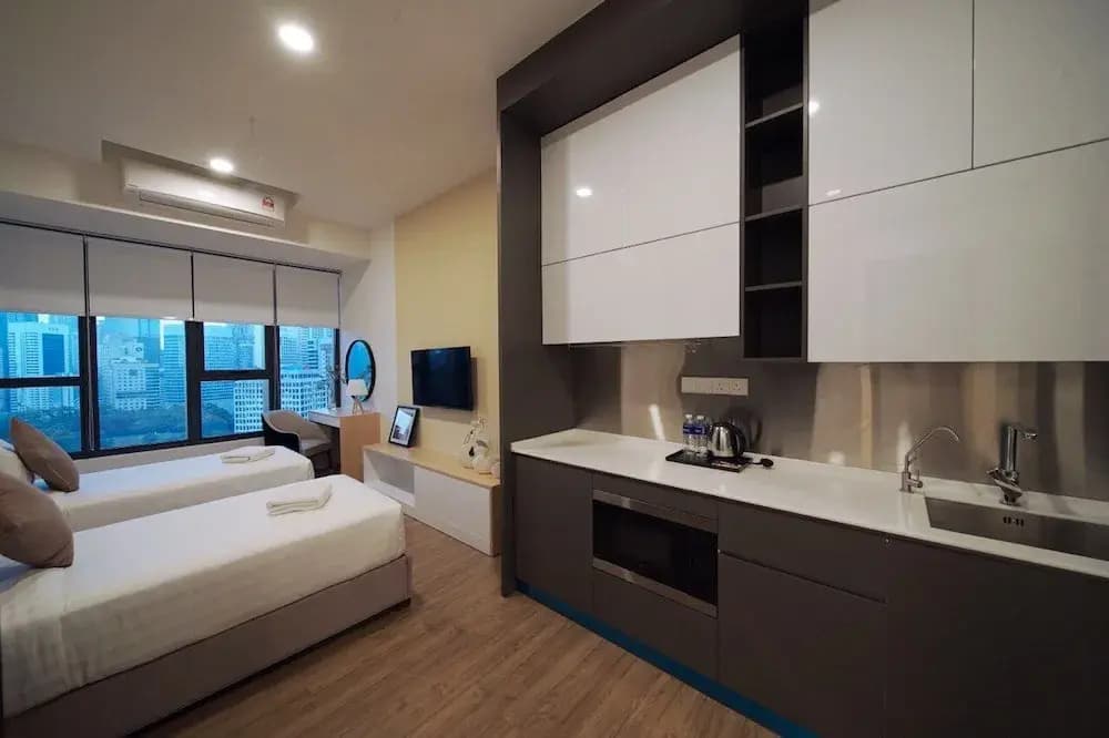 Ceylonz Suites by Mana Mana - photo 24