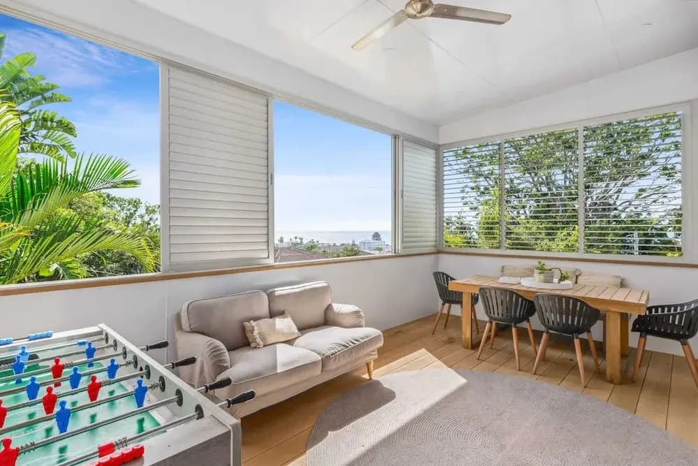 Luxury 2-bed With Ocean Views and Garden - photo 15