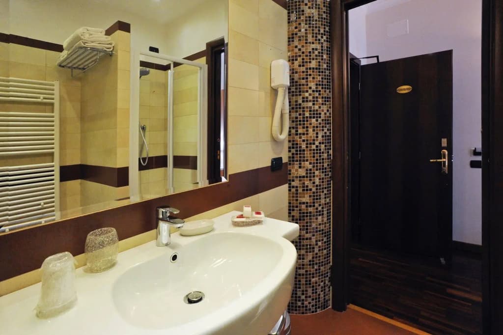 Hotel Roma Tiburtina - photo 10