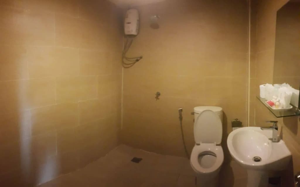 Windmill Resort Hotel - photo 11