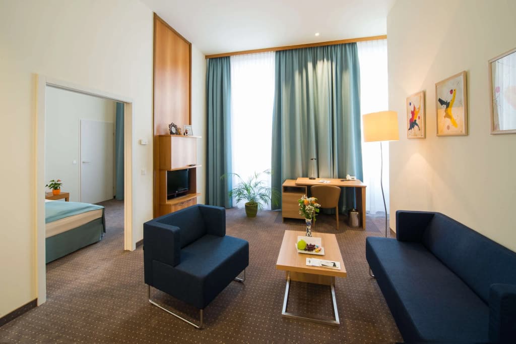 HiLight Suites Hotel - photo 35