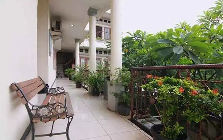 Kemang Place near Lippo Mall Kemang Mitra RedDoorz - photo 11