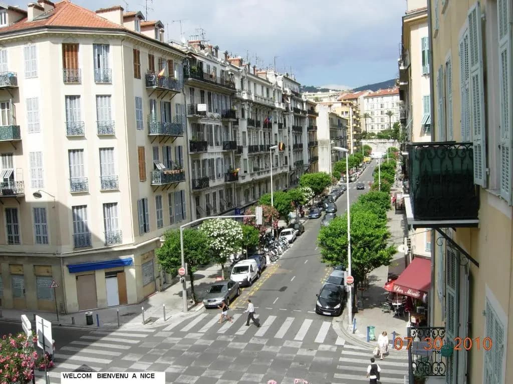 Appartement Au Centre De Nice - photo 5