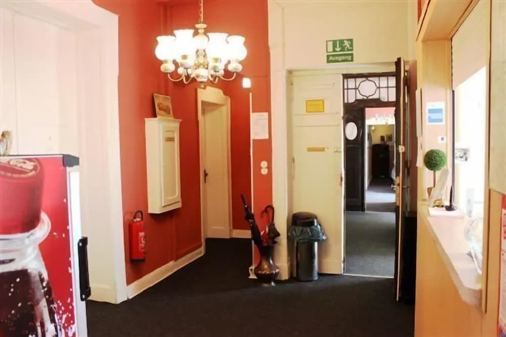Hotel Pension Rheingold - photo 12