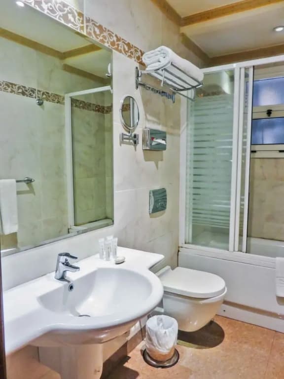 New Lamar Hotel - photo 10