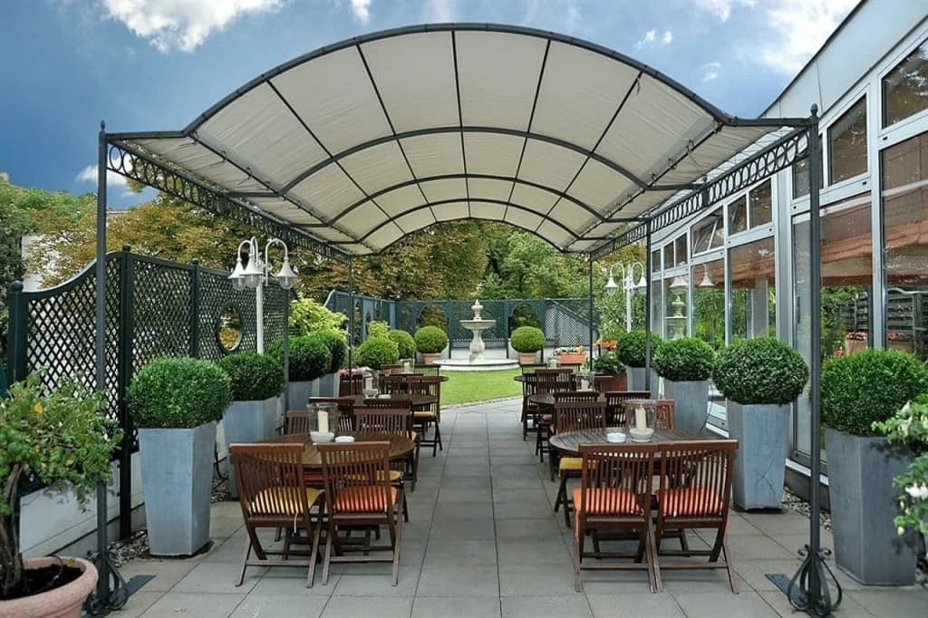 Hotel Ludwig van Beethoven - photo 11