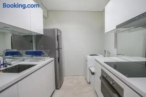 KL101 at Soho Suites KLCC Apartment - photo 13